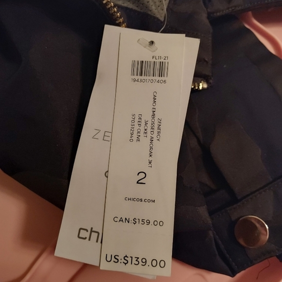 Chicos Zenergy Camo Green Pocketed Lined Hooded Zip-Up Jacket Sz 2 (L/12) - Picture 5 of 5